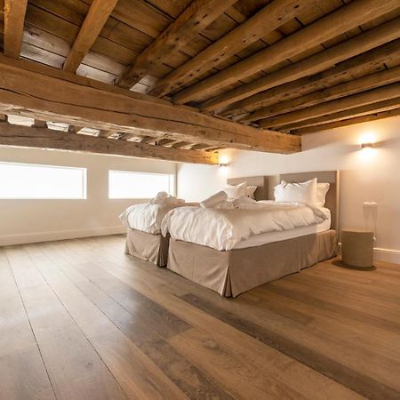 Le Chateau De Mirwart エクステリア 写真